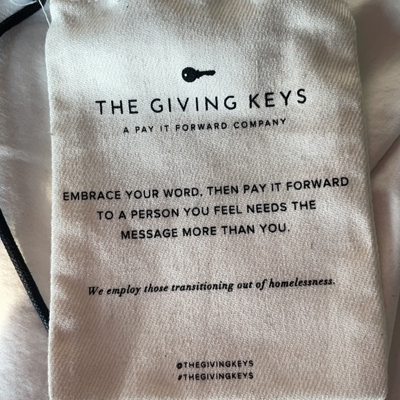 The giving key - Picture 3 of 3